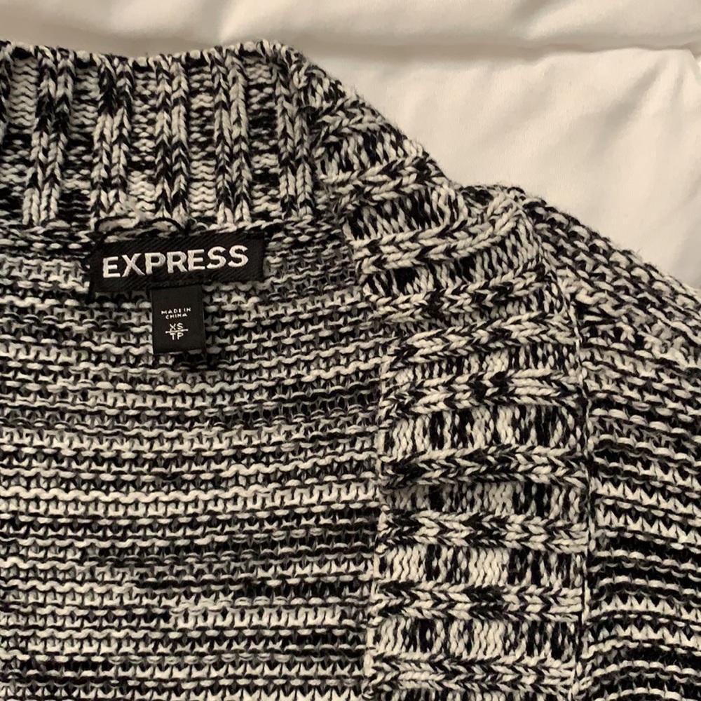 Cardigan - Picture 2 of 3
